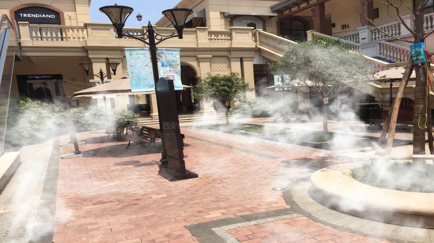 商業(yè)步行街噴霧造景方案